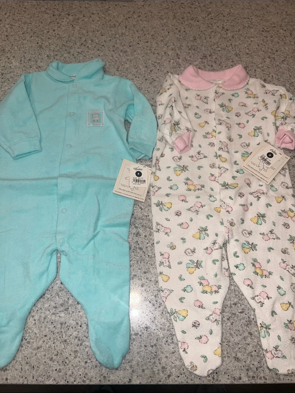 2 carters Vintage sleepers